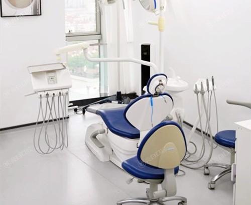 上海亿大口腔医院看牙价格便宜吗？价格亲民老顾客推荐