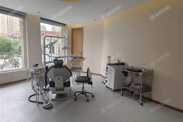 西宁诺贝尔口腔医院收费标准， 种植牙1880+矫正6800+烤瓷牙980元起