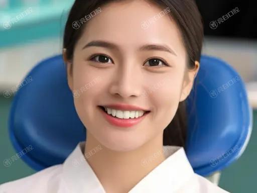 更新青岛牙科的医院全瓷牙收费标准公开 价格表显示美容冠800-2000/泽康全瓷牙2000元起