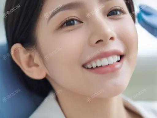 做活动假牙的过程会疼吗？详细解读让你轻松应对！