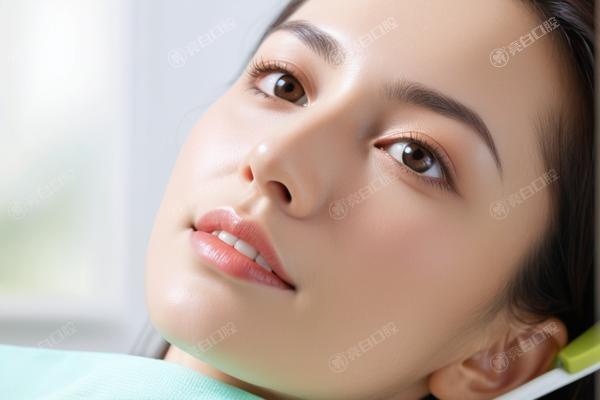 洗牙会把牙缝洗大？关于洗牙的5个误区一次说清