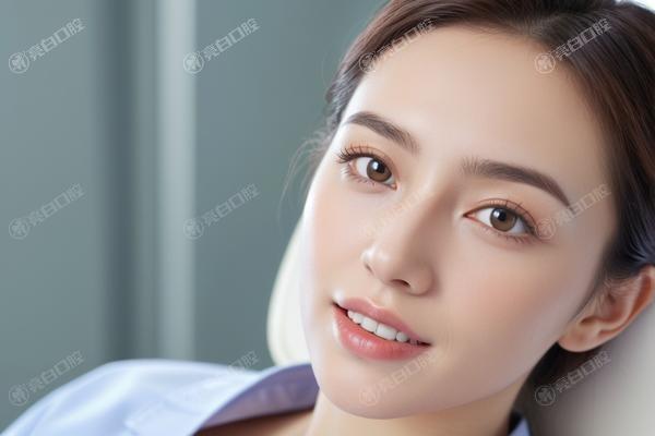 广州哪个口腔医院种植牙比较好？德伦/广大/美云等五大牙科医院技术、医生大PK