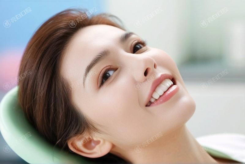 深圳同步齿科2025收费分享：种牙矫正实力强别错过！