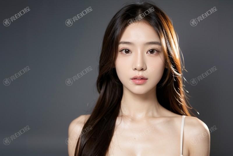 南京白瓷娃娃排名好的整形医院名单 8大排名里比较好的有：华美/南京友谊整形外科医院/南京康美医疗美容医院等