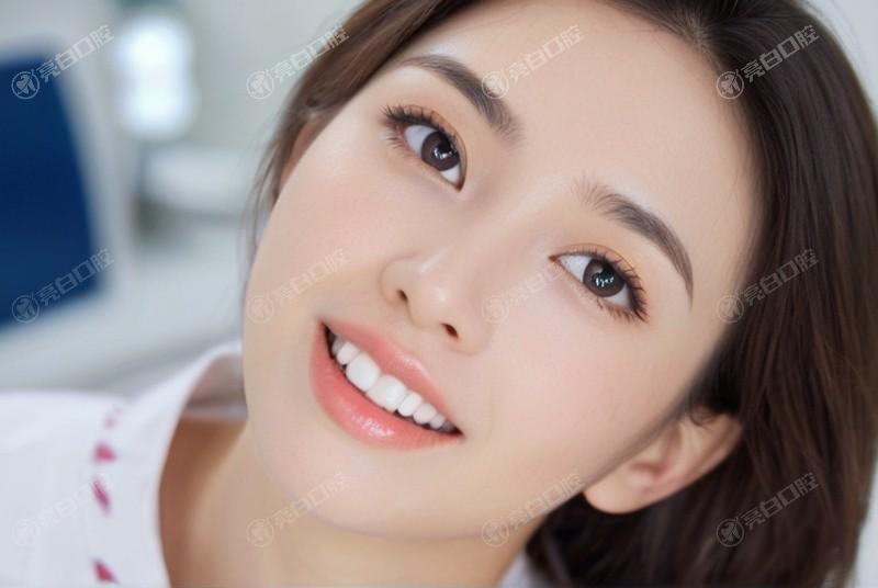 缺颗大牙不想补？当心邻牙集体