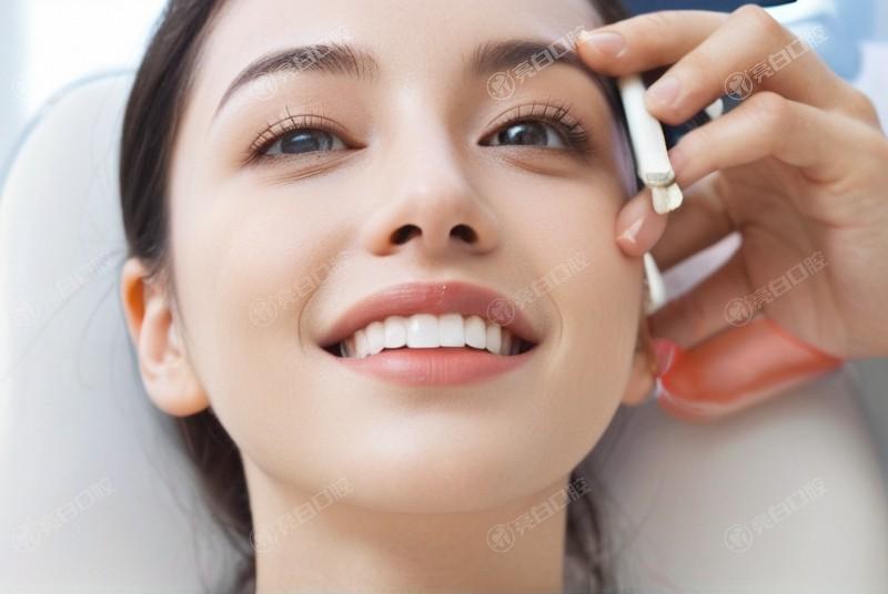 刷牙总出血止不住？龈下刮治详解 + 正确刷牙方法教学