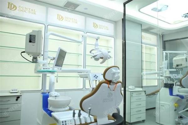 牙博士口腔种植牙价格表2026曝光，单颗2700元起，多种选择技术靠谱！