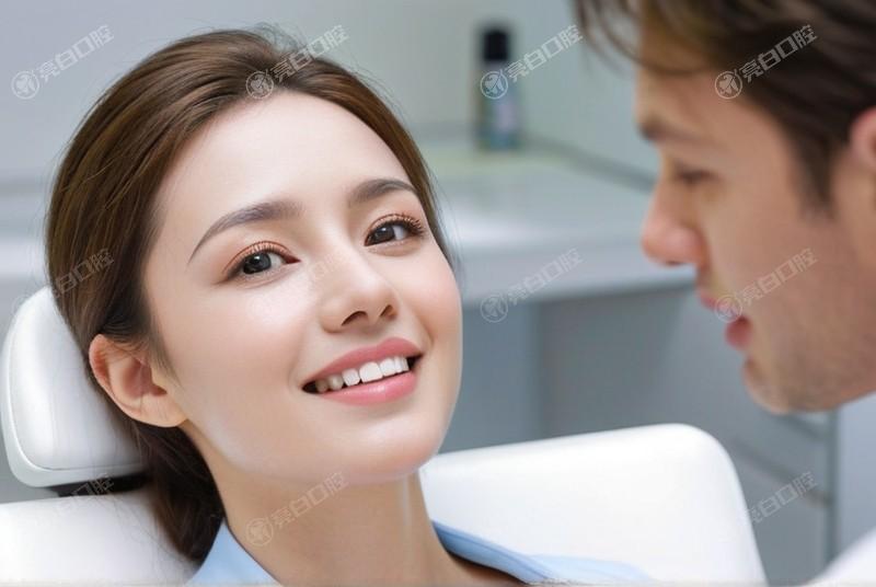老人牙齿松动怎么办？这些口腔保健知识赶紧收藏起来！