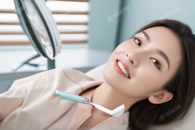 昆明口碑牙科排名前十（2025更新），种牙/美白/儿童齿科评价好！