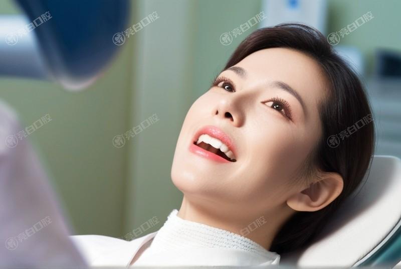 海口海豚口腔洗牙价格是多少？速查海口海豚口腔价格