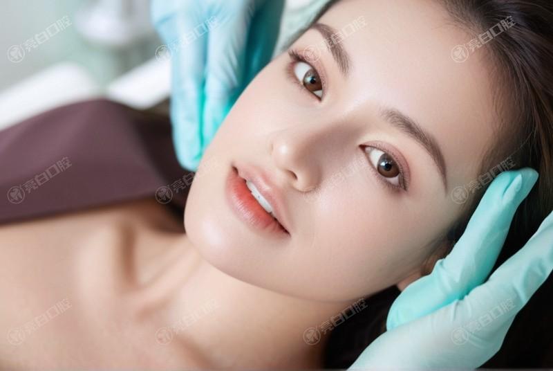 陕西榆林口腔医院哪家看的好？中诺、优牙、汉中小虎牙口腔实力在线