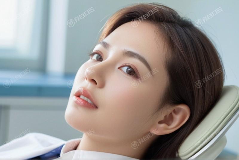 牙齿拥挤导致清洁困难咋办？选择合适矫正，清洁无忧口腔更健康