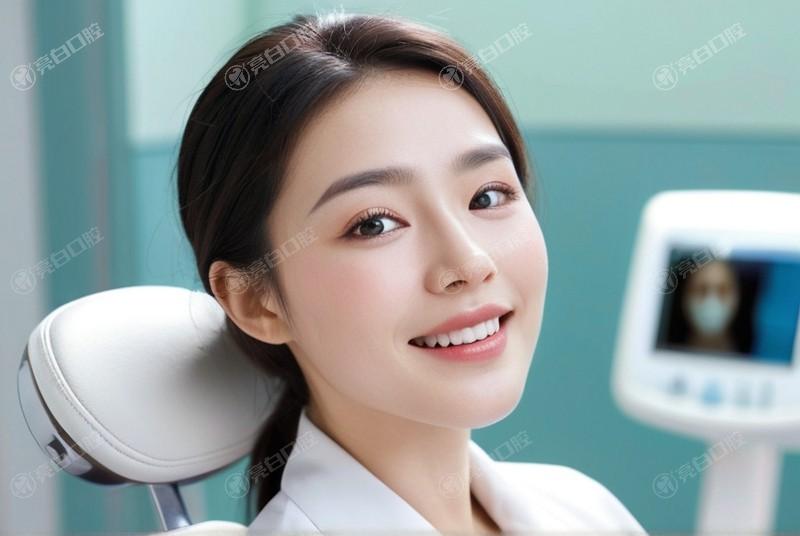 牙齿有个小黑点咋办？及时补牙，防止龋坏扩大保护牙齿健康