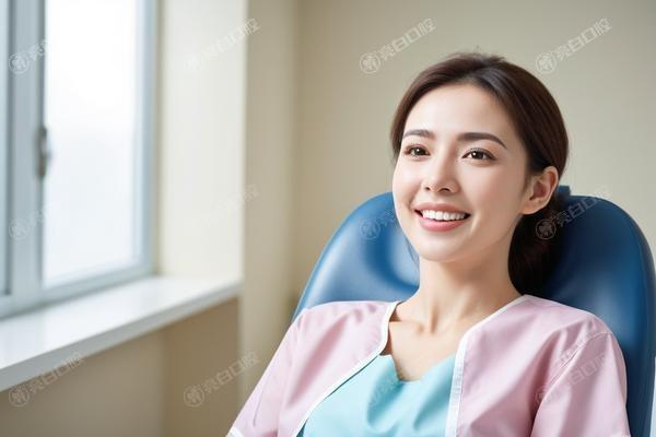 牙周病防治指南：从早期症状识别到正规治疗全流程
