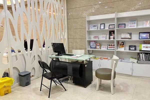 抚州医学院附属口腔医院收费标准如何？了解补牙、拔牙价格情况