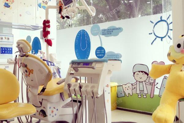 深圳拜博口腔补牙靠谱吗？材料选择多+医生技术稳+口碑好更实在  