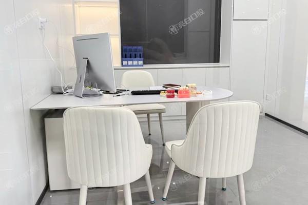 四川绵阳熊猫口腔价格表来袭！价格实惠，看牙无忧！