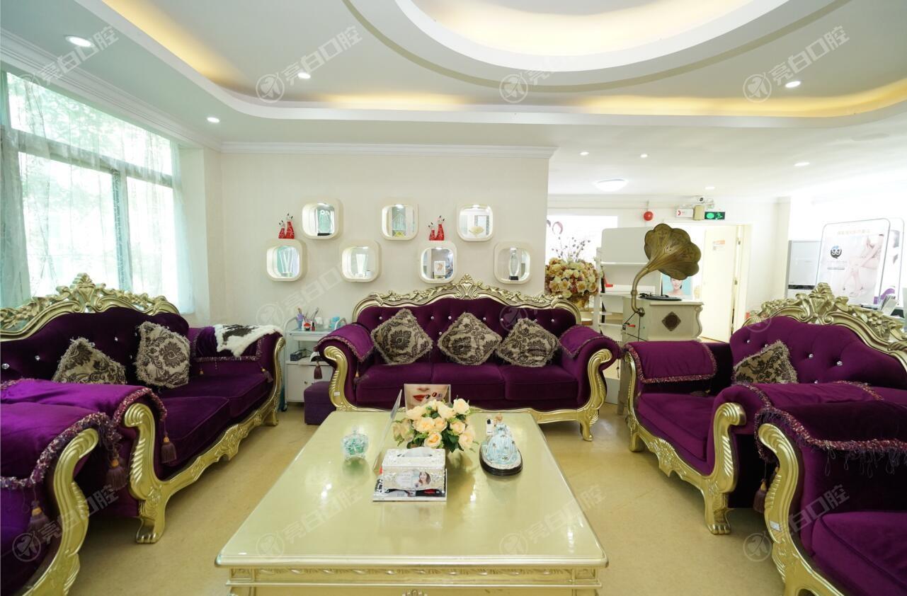 深圳博爱曙光整形医院怎么样？医生团队与眼综合项目解析