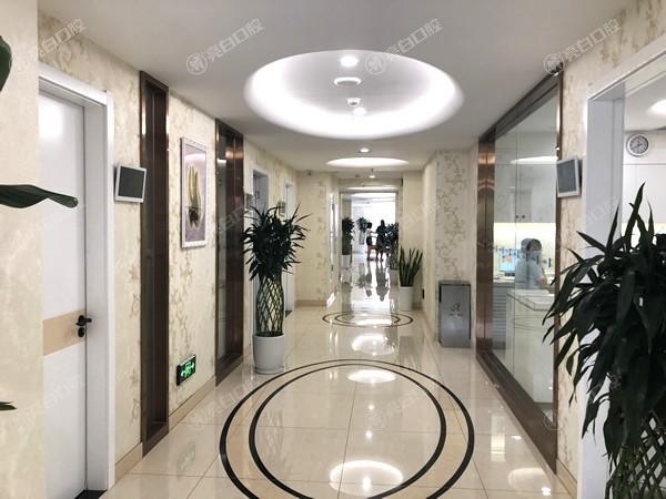 西安诺贝尔口腔2026价格表来袭：欧美种植牙5680元起、根管治疗380元起、洗牙110元起