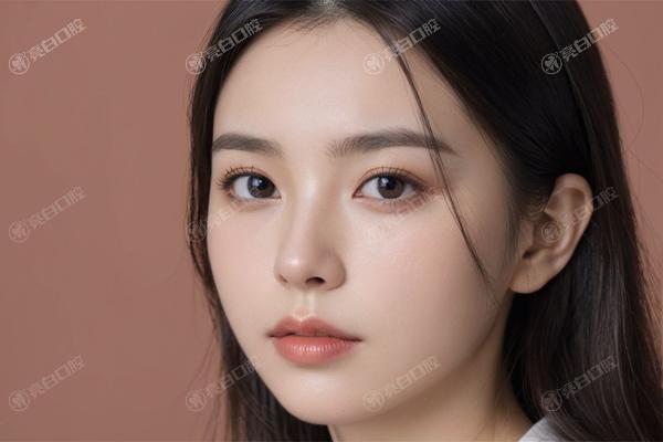 双眼皮手术真相：疤痕问题的正确认知