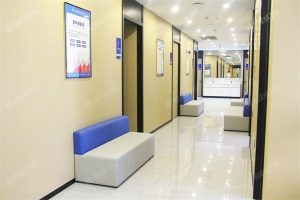 江苏泰州中诺口腔可靠吗？设备齐全诊疗规范，深受患者好评