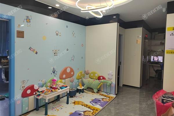 丽江古城九洲医院口腔科种植牙多少钱一颗？价格表含进口国产植体选择收费也不贵！