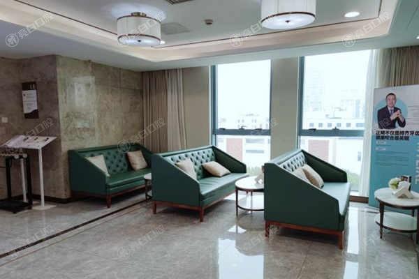 苏州美莱口腔怎样？连锁机构！牙齿美白680元起+种牙售后完善，口碑好！