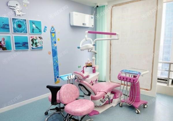 重磅揭秘！深圳护芽口腔儿童看牙服务好不好？童趣环境孩子超爱！