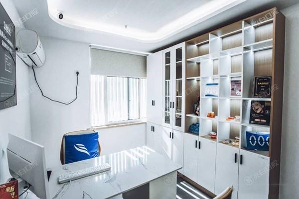 测评武汉白沙洲咿呀口腔门诊部靠谱吗？连锁牙科实力强