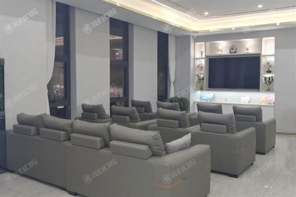 镇江丹徒牙洁仕口腔门诊部牙齿修复怎么样：资质正规且服务好认可度高