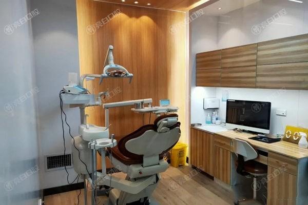 阿克苏芽芽康美口腔靠谱吗？牙友评价好+资质正规，种牙矫正有实力
