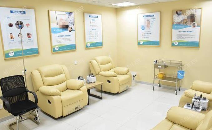 金华爱尔眼科医院实力怎样？从医生团队水平及先进设备看诊疗能力