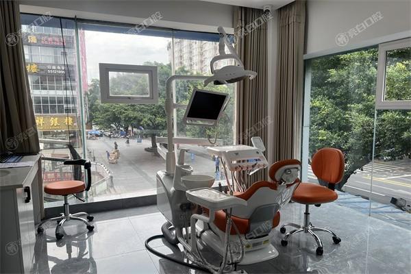 重庆美悦众植博仕口腔诊所看牙坑人吗？价格低且好评率高