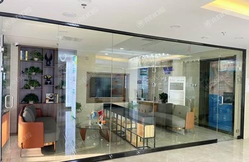 2025年河北石家庄藁城德伦口腔医院价格表 种植牙4800+矫正7600+ 医生种牙水平高