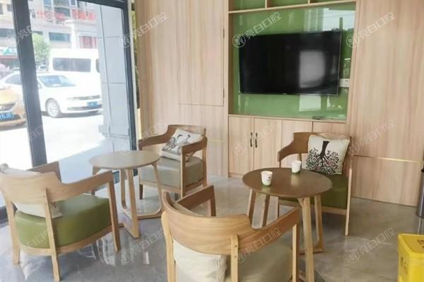 六安悦牙口腔医院收费标准：金属矫正4800+牙周治疗600+