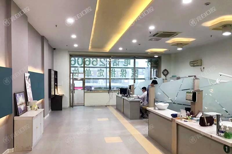 吉林延吉朗朗口腔牙齿矫正多少钱？2025年正雅6500元起，美立刻7000元起！