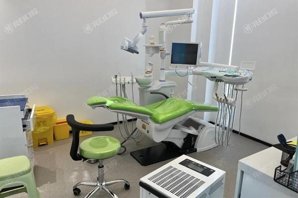 镇江清芽口腔价目表发布:拔牙价60起,烤瓷牙790起实惠看牙